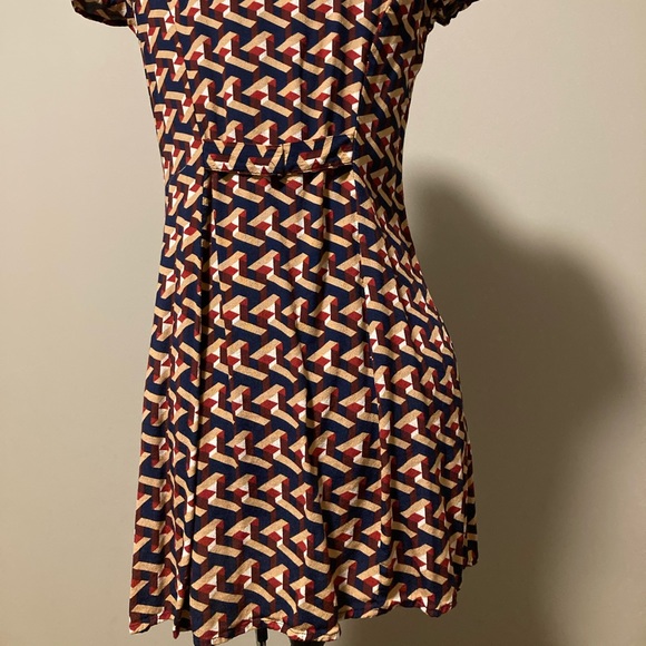 Short sleeve Dress - Picture 6 of 6